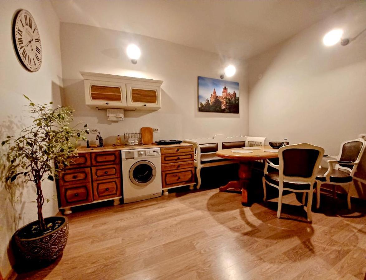 Happy House Apartman Brassó Kültér fotó